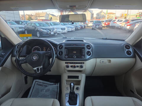 2014 Volkswagen Tiguan S 4Motion