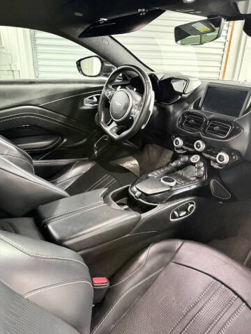 2020 Aston Martin Vantage