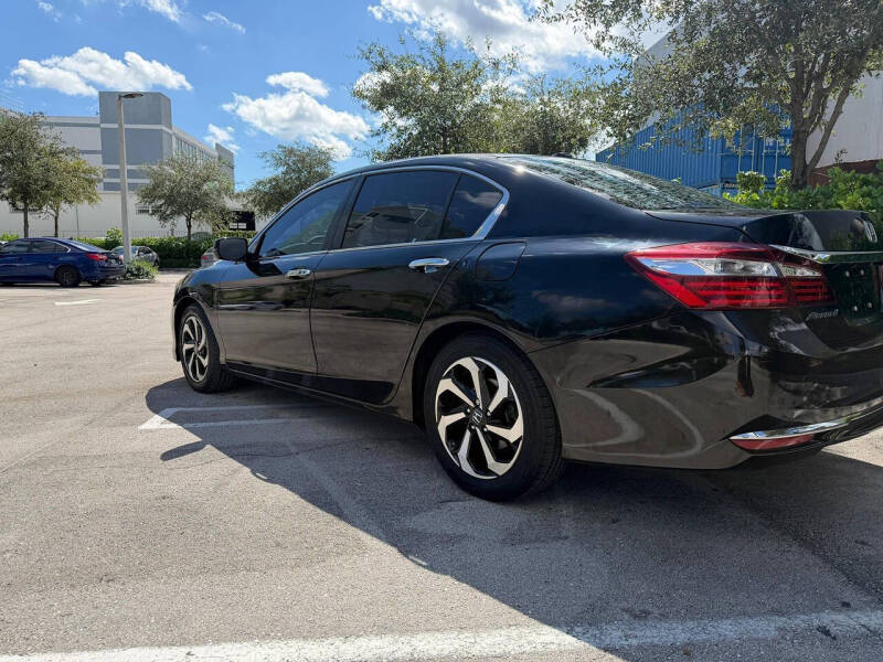 2017 Honda Accord EX