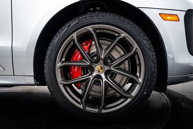 2026 Porsche Macan GTS