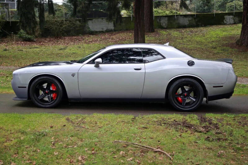 2016 Dodge Challenger SRT Hellcat