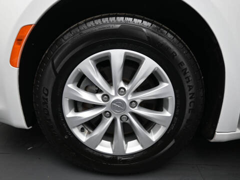 2018 Chrysler Pacifica Touring Plus