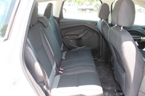 2016 Ford Escape S
