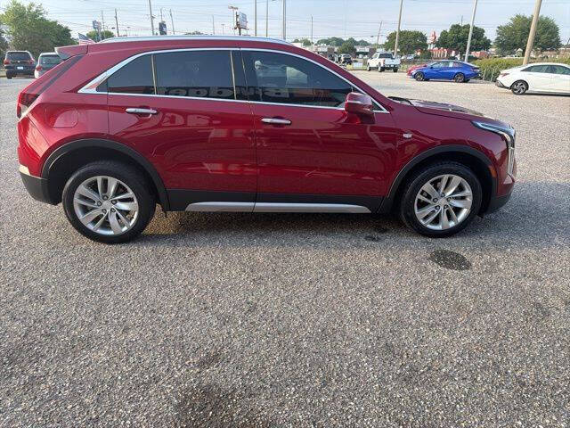 2021 Cadillac XT4 Premium Luxury