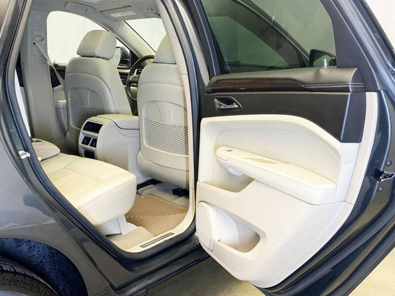 2010 Cadillac SRX Luxury Collection