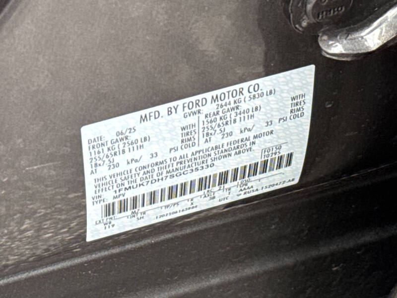 2025 Ford Explorer Active