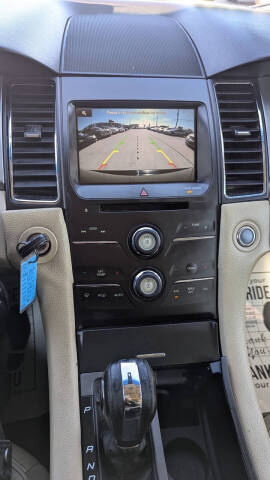 2014 Ford Taurus SEL