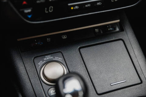 2013 Lexus ES 300h