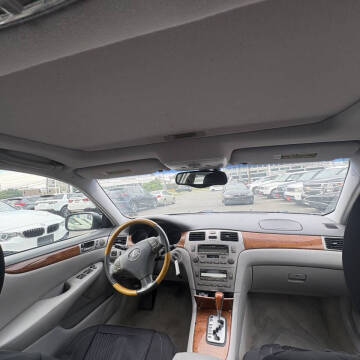 2005 Lexus ES 330