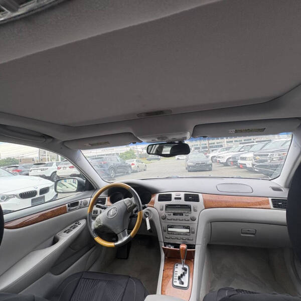 2005 Lexus ES 330