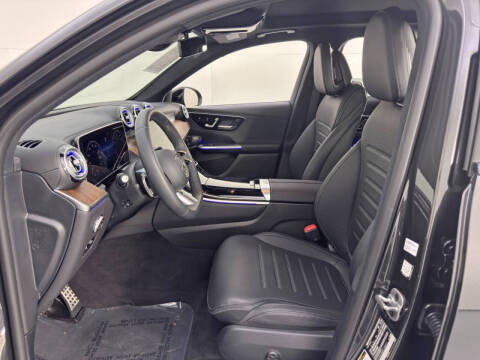 2025 Mercedes-Benz GLC GLC 300