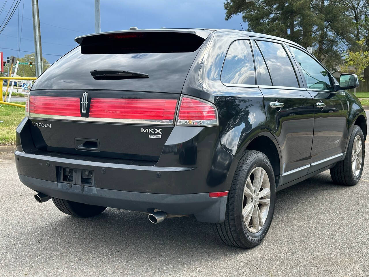 2010 Lincoln MKX for sale at CarMood in Virginia Beach, VA