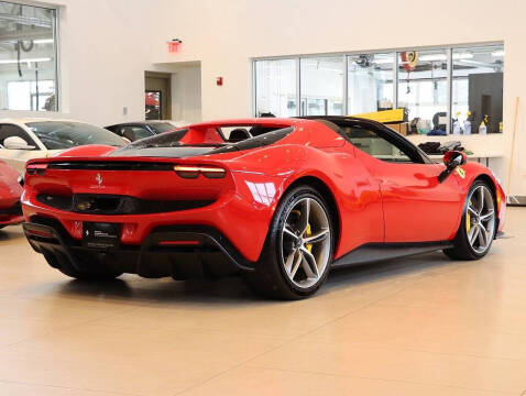 2024 Ferrari 296 GTS