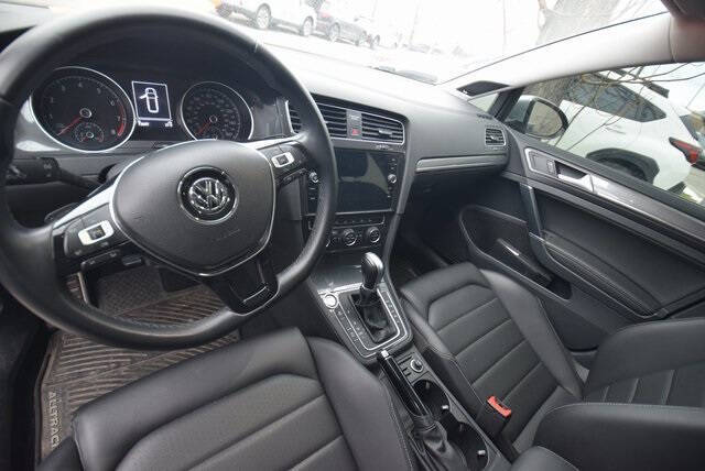 2018 Volkswagen Golf Alltrack