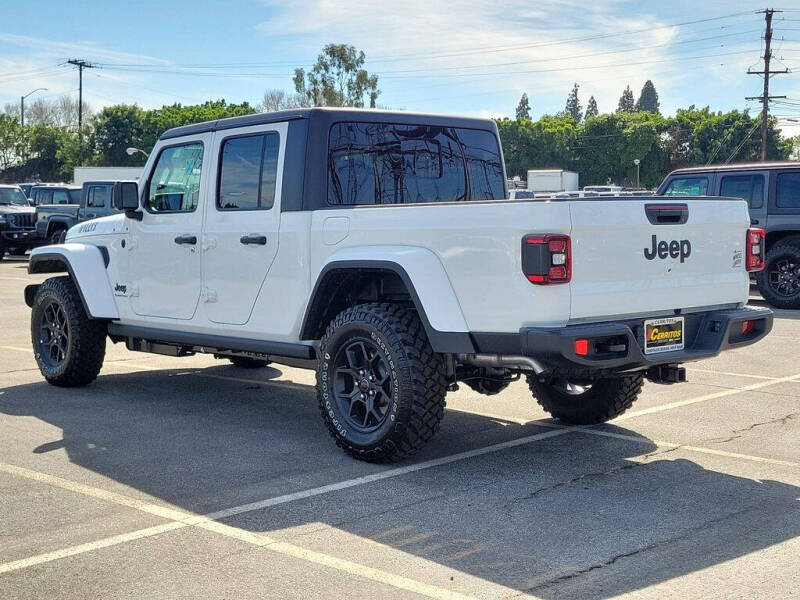 2026 Jeep Gladiator Willys