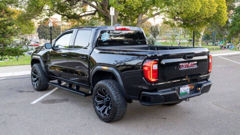 2024 GMC Canyon Elevation