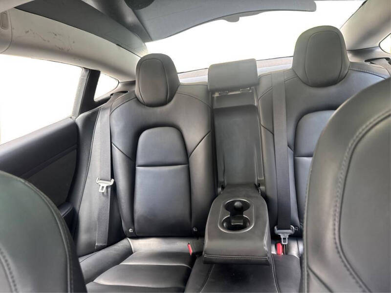 2020 Tesla Model 3 Standard Range