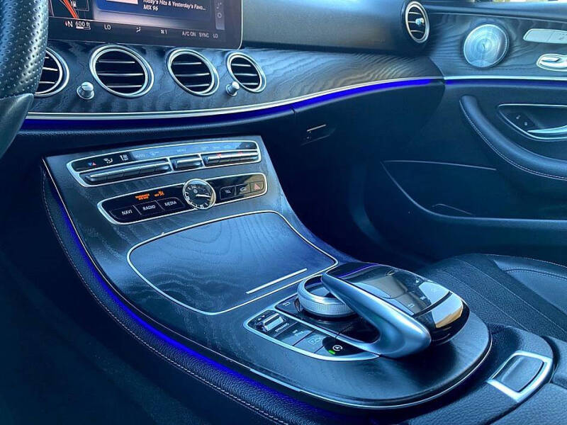 2018 Mercedes-Benz E-Class E 300