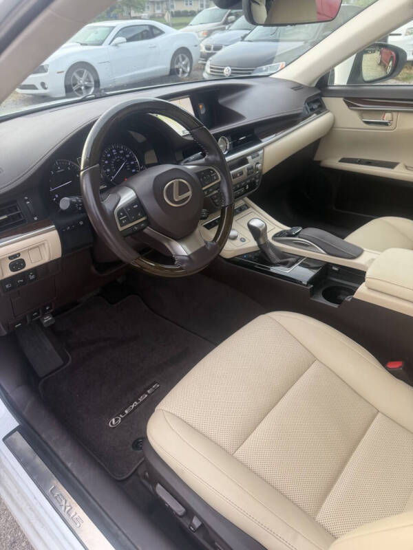 2017 Lexus ES 350