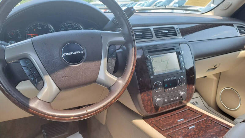 2013 GMC Yukon Denali