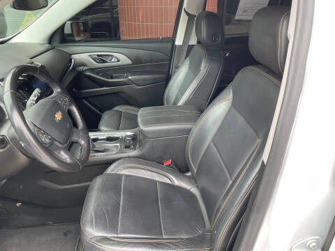 2021 Chevrolet Traverse LT Leather