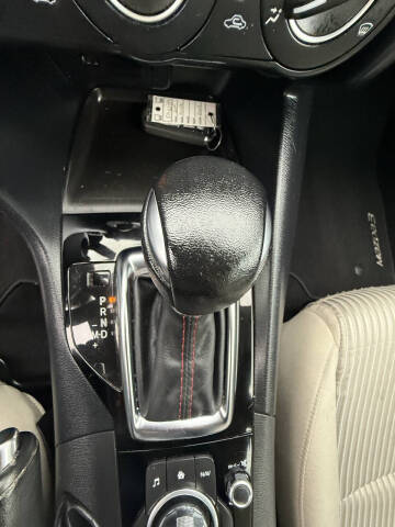 2015 Mazda MAZDA3 i Touring