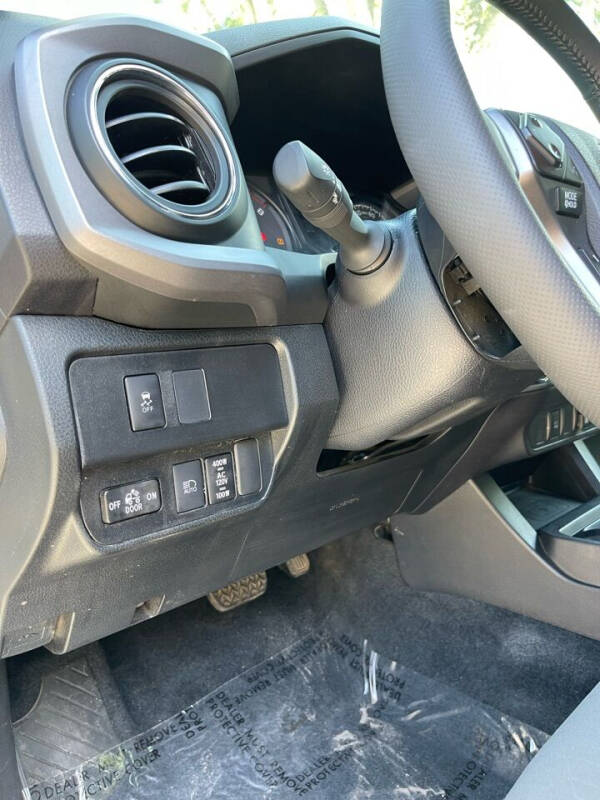 2021 Toyota Tacoma TRD Sport