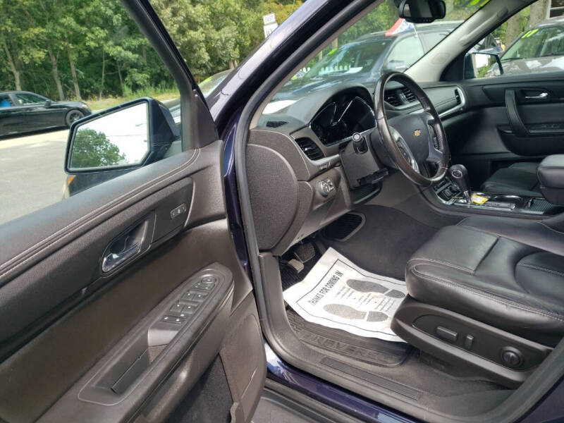 2017 Chevrolet Traverse LT