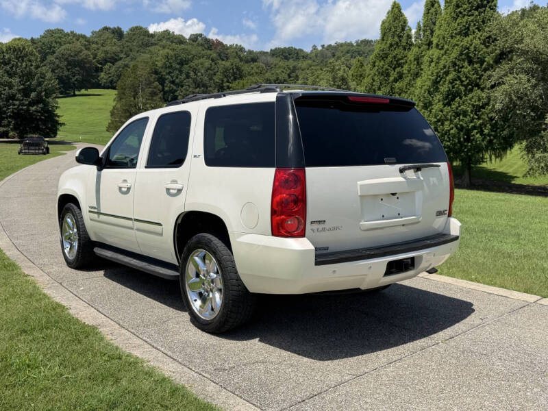2011 GMC Yukon SLT