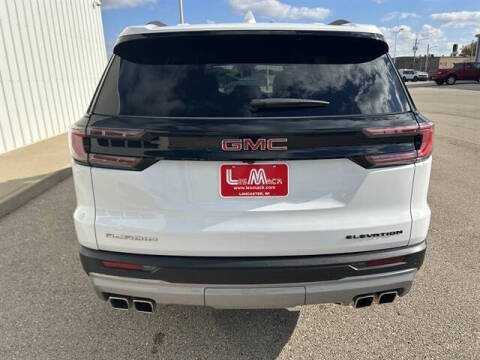 2025 GMC Acadia Elevation
