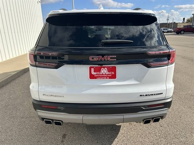 2025 GMC Acadia Elevation
