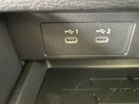 2026 Mitsubishi Outlander PHEV SE