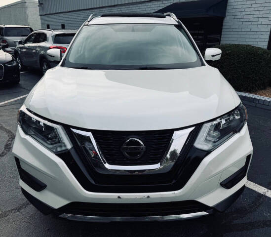 2018 Nissan Rogue for sale at Crown Auto Sales in Marietta, GA