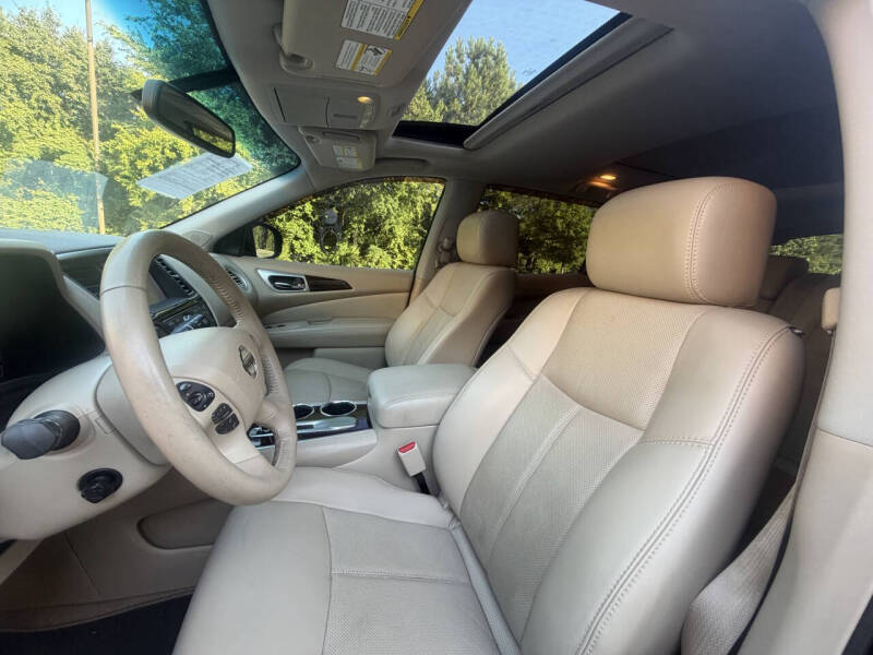 2014 Nissan Pathfinder Platinum