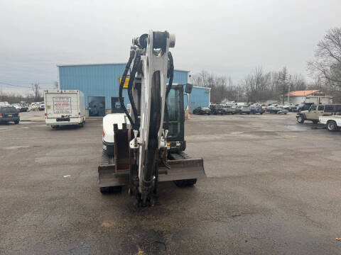 2019 Bobcat E85