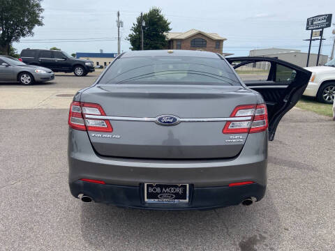 2014 Ford Taurus SEL