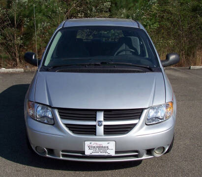 2005 Dodge Grand Caravan SE