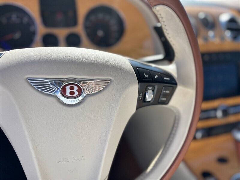 2009 Bentley Continental 19