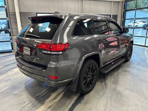 2017 Jeep Grand Cherokee Altitude