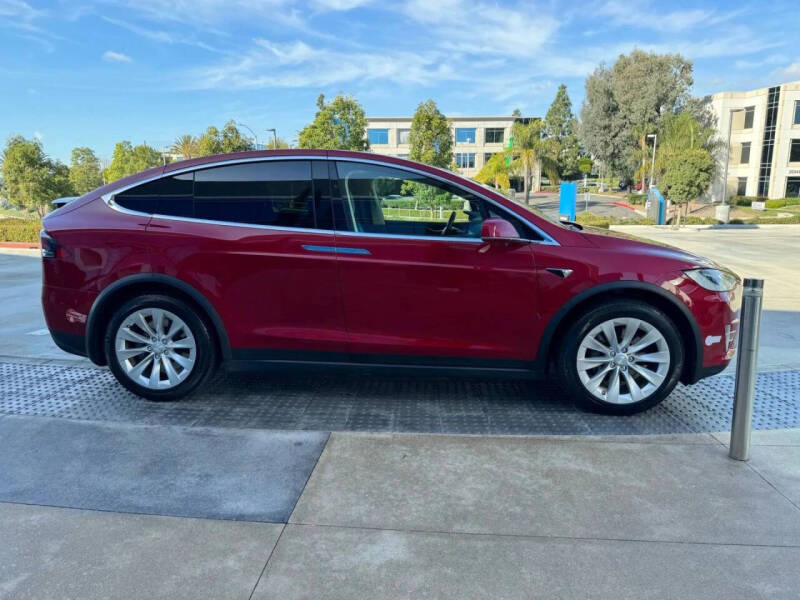 2019 Tesla Model X Long Range