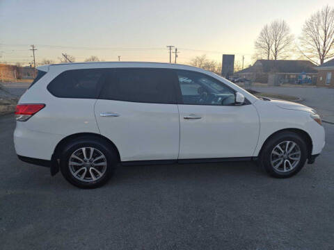 2014 Nissan Pathfinder S