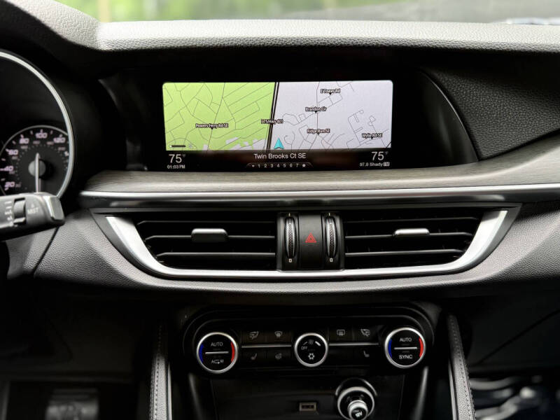 2018 Alfa Romeo Stelvio Ti