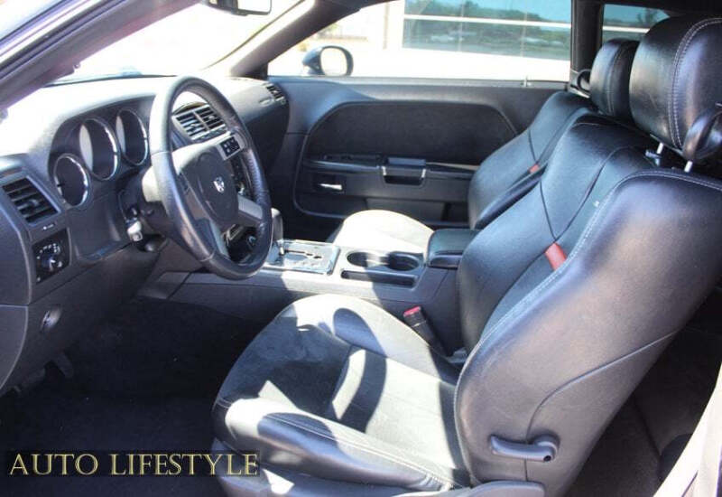 2008 Dodge Challenger SRT8