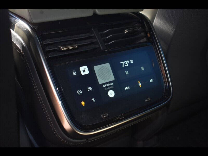 2023 Rivian R1S Adventure