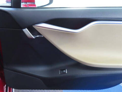 2013 Tesla Model S Performance