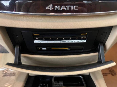 2009 Mercedes-Benz S-Class S 550 4MATIC