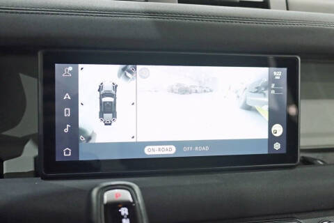 2020 Land Rover Defender 110 SE