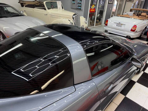 2004 Chevrolet Corvette