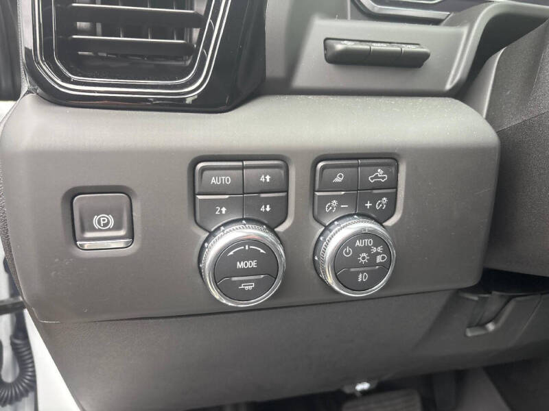 2025 GMC Sierra 2500HD