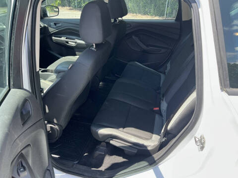 2016 Ford Escape S